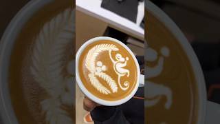 Leaf 🍁 on monkey 🐒😱 Latteart 😱😱 coffee latteeart coffeeart barista baristaskill [upl. by Enilekaj]