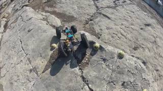 Rc Crawler Enroute Berg V1 clearing some gates [upl. by Rica]