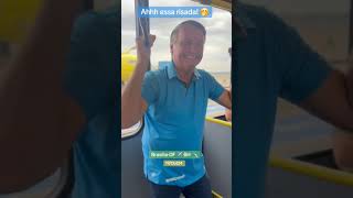 Bolsonaro andando de ônibus [upl. by Gonagle]