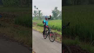 Review jalur sepeda gunung MTB shorts [upl. by Aneetak]