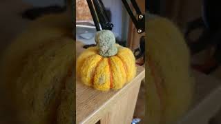 Needle felted PUMPKIN needlefelting [upl. by Plumbo]