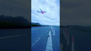 British airways Boeing A320 landing 🛬 Heathrow airport London [upl. by Nyrehtak]