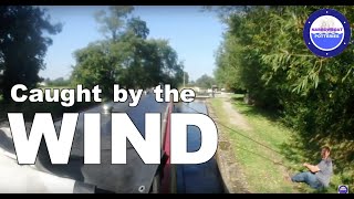 LOST CONTROL OF NARROWBOAT ON THE CANAL IN HIGH WIND DANGER of CRASHING [upl. by Rior722]