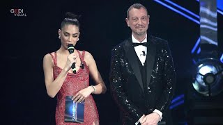 Sanremo 2021 lesibizione di Elodie conquista tutti I social quotÈ lei la vincitrice del Festivalquot [upl. by Elisha]