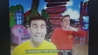 The Wiggles Song Henrys Christmas Dance 1997 With Lyrics [upl. by Lemcke]