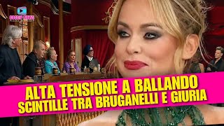 Ballando con le Stelle Scintille tra Sonia Bruganelli e la Giuria [upl. by Nnod]