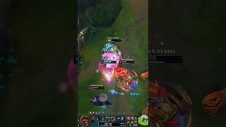 OLD MAN DOESNT JUKE leaguetiktok leagueoflegends league noarmwhatley tahmkench shorts [upl. by Nanyt]