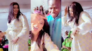 Les pas de dance de Soumboulou Bathily a la présence de son mari Abdoulaye Diop KhassquotKi moy borom k [upl. by Renrag]