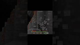 Random objects come in my inventory every 10 second minecraft minecraftsurvivalhindi [upl. by Esertak]