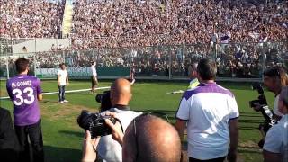 Mario Gomez nuovo Magnifico di Firenze La presentazione allo stadio Franchi [upl. by Asenev]