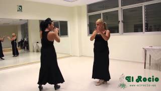 Aprender a Bailar las Sevillanas con El Rocío Trajes de Flamenca [upl. by Letnohc]