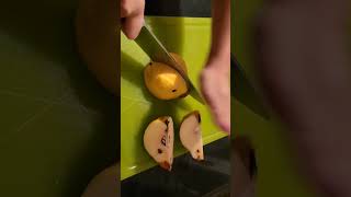 Cutting quince  coing [upl. by Whatley]