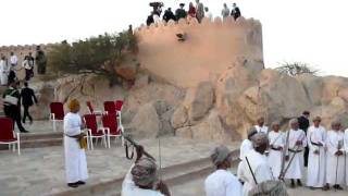 Omanis dancing for Queen Beatrix [upl. by Aihpledalihp]