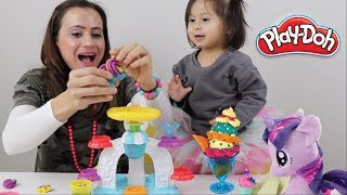 BRINCANDO DE SORVETE DE MASSINHA PLAY DOH em português [upl. by Atsirk499]