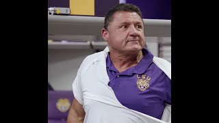 Ed Orgeron shows Eli amp Peyton his strength by ripping off his shirt on Elis Places 💪🤣  Shorts [upl. by Niamart]