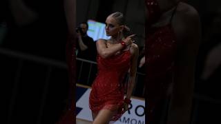 Хищная 🐱 бальныеспортивныетанцы бальныетанцы рек танцы fyp latina dance ballroomdance paso [upl. by Maxama]