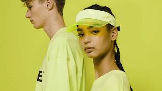 Bershka  Pantone March19 [upl. by Reilamag]