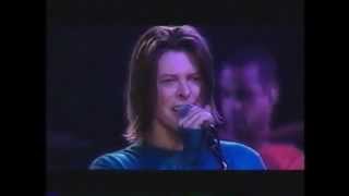 David Bowie  Changes Live France [upl. by Wes]