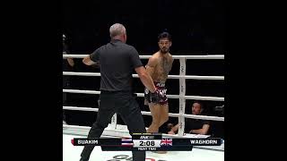 This is MADNESS 😳 Suakim wins the battle with Otis Waghorn to claim a majority decision victory [upl. by Umeko]