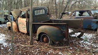 Abandoned Junkyard Truck And Car Graveyard New Jersey [upl. by Hortensa46]