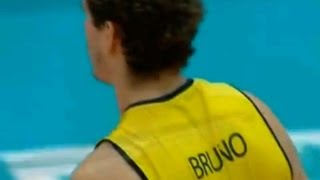 Bruninho bloqueio simples no argentino Romanutti [upl. by Adnoved]