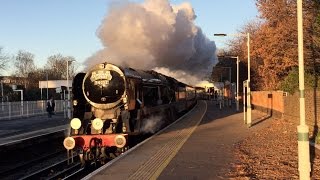 Surprise visitor at London Norbury station Old Steam train 34052 Lord Dowding [upl. by Nahtnoj507]