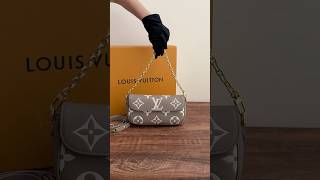 LV Wallet On Chain Ivy Tourterelle  Crème Monogram M82211 lv lvbag slingbag luxury shorts [upl. by Nossaj]