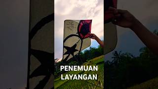 Penemuan layangan 😁 layangan layanganadu layanganaduan layanganputus layanglayangputus [upl. by Elokin]