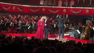 quotEn Julsagaquot Fairytale of New York Sanna NielsenCarl Ackerfeldt Kungliga Filharmonikerna [upl. by Isawk]