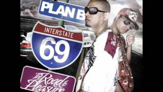 Te la tiro pa que bailes  Plan B Official Video [upl. by Ellecrag657]