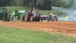 IH 660 Turbo Pulling Tractor 6500c [upl. by Hollah]