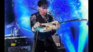 Steve Vai  Incredible quotTender Surrenderquot  New York 2016 [upl. by Raimund]