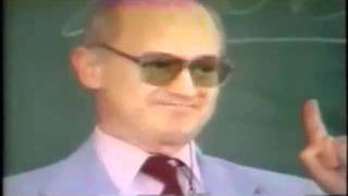 Tomas Schuman Yuri Bezmenov 1983 Parte 14 legendado [upl. by Llerrud]