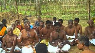 Divya Prabhandam chanting with music by devotees at Nangoor [upl. by Nirhtak]