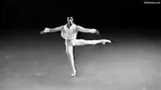 Amazing Grand pirouettes  Rolando Sarabia [upl. by Einnhoj]