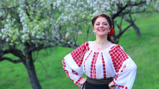 Roberta Crintea  De când mam îndrăgostitOfficial Video NOU RobertaCrintea [upl. by Lareneg]