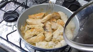 FILÉ DE FRANGO AO MOLHO BRANCO  RECEITAS DA CRIS [upl. by Fedak]