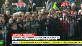 Roz Meehan and The Gardiner Street Gospel Choir at Stephen Gatelys funeral [upl. by Sutniuq]