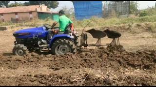 Massey Ferguson 6028 Vs Farmtrac Atom 26 [upl. by Gabriel]