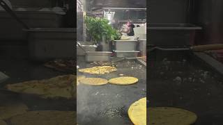 HUARACHES MEXICANOS GORDITAS QUESADILLAS TACOS EN CDMX🇲🇽mexico huaraches food travel [upl. by Akcirederf]