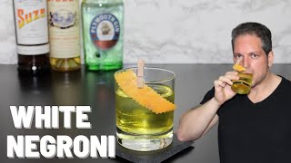 Das White Negroni Cocktail Rezept perfekt als Aperitif Ein Cocktail mit Gin Suze und Lillet Blanc [upl. by Nylicaj]