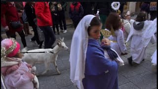 Crèche vivante dans les rues de Chalon Sur Saône le16 décembre 2023 [upl. by Sung]