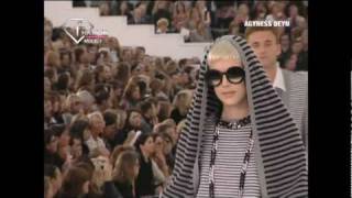 FashionTV  FTVcom  Models SS 07 Agyness Deyn [upl. by Gustaf]