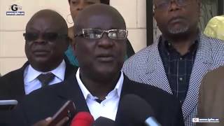 Vidéo Ismaël Lô présente ses condoléances à l’ambassadeur de la RDCongo à Dakar [upl. by Ninnahc746]