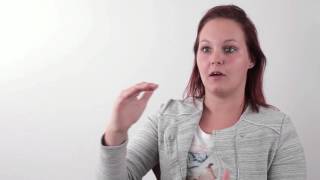 Chiropractie Testimonial  IQ Wellness  klachten nek Suzanne [upl. by Siduhey]