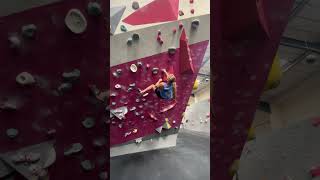 Love a good overhang climb this red was a nice warmup 🔥🧗‍♂️climbing bouldering fyp [upl. by Gerbold]