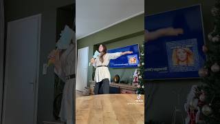 Mijn schoonmaak ritueel🤩😂 funny viral mood dancing singalong happy fyp cleaning noticeme [upl. by Omora]