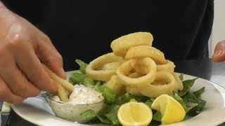 HOW TO MAKE FRIED CALAMARI CALAMARI FRITTI  theitaliancookingclasscom [upl. by Arbed732]