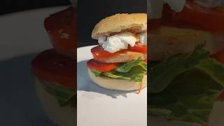 Nuovo amore in cucina burger di salmone e crescenza 😻 Cremoso e delizioso food burger cooking [upl. by Nettirb]