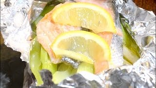 サーモンのレモンとセロリのホイル蒸しの作り方 How to make broiled salmon and celery wrapped in foil [upl. by Ongun247]